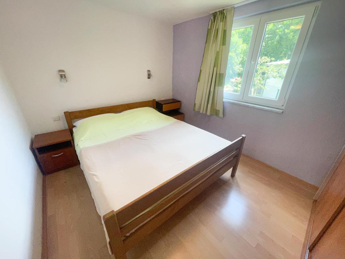 Matkovic Apartment Jadranovo