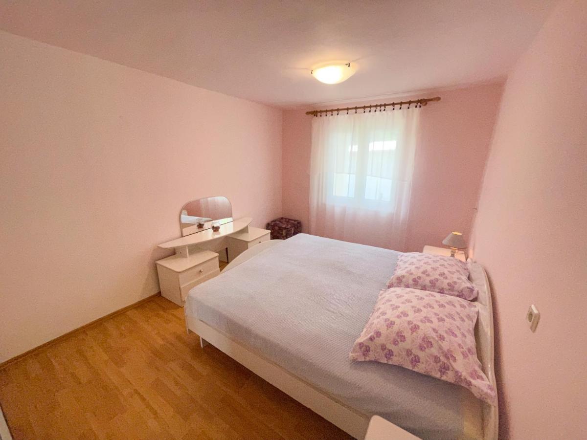 Matkovic Apartment